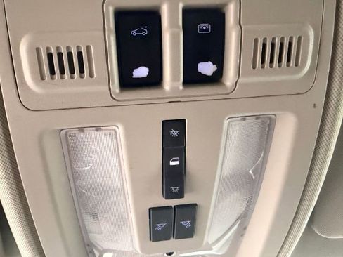 Used 2013 Cadillac SRX Performance w/ Driver Assist Package image 33