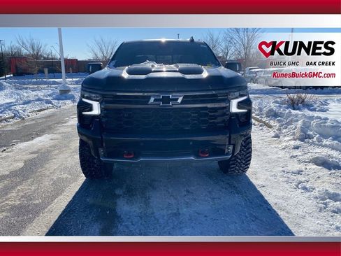 Used 2026 Chevrolet Silverado 1500 ZR2 image 3