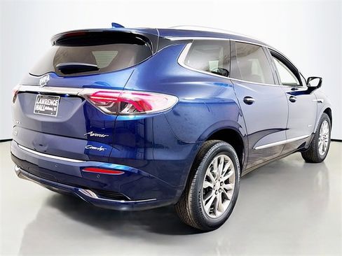 Used 2022 Buick Enclave Avenir w/ Avenir Technology Package image 4