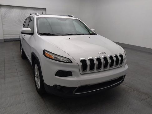 Used 2015 Jeep Cherokee Limited w/ Luxury Group FWD image 14