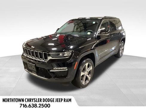 Certified 2023 Jeep Grand Cherokee Limited w/ Luxury Tech Group II AWD/4WD image 1