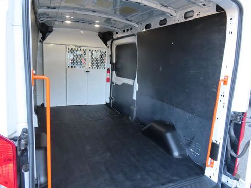 Used 2019 Ford Transit 150 148 Medium Roof RWD image 18