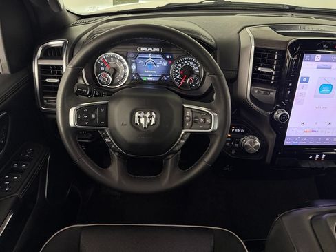 Used 2025 RAM 1500 Laramie AWD/4WD image 14