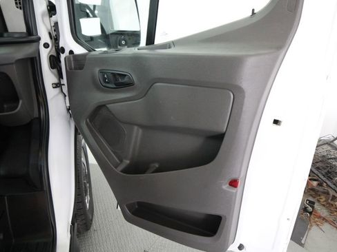Used 2020 Ford Transit 250 Medium Roof RWD image 34