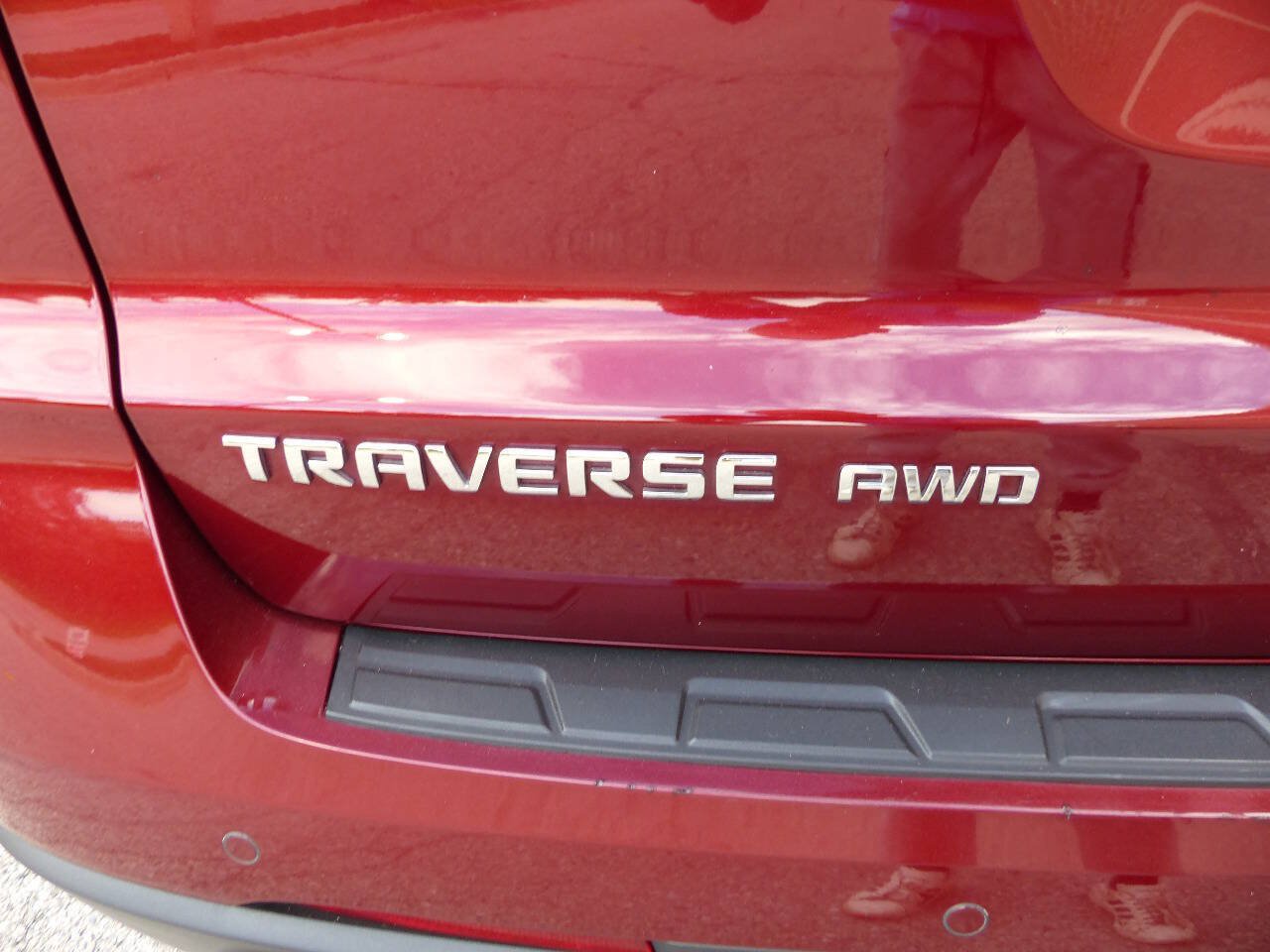 Used 2017 Chevrolet Traverse LT w/ Style and Technology Package AWD/4WD image 10