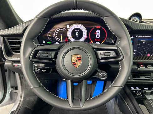 Used 2026 Porsche 911 GT3 RWD image 18