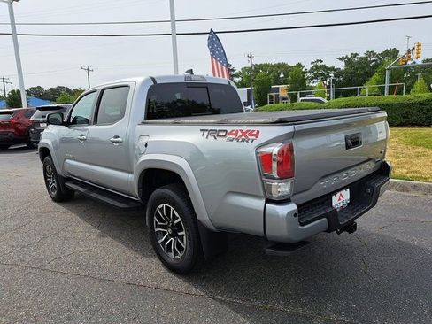 Certified 2023 Toyota Tacoma TRD Sport w/ Advanced Technology Package AWD/4WD image 10
