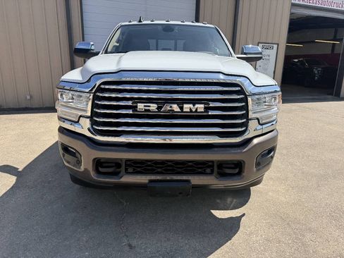 Used 2021 RAM 2500 Limited AWD/4WD image 4