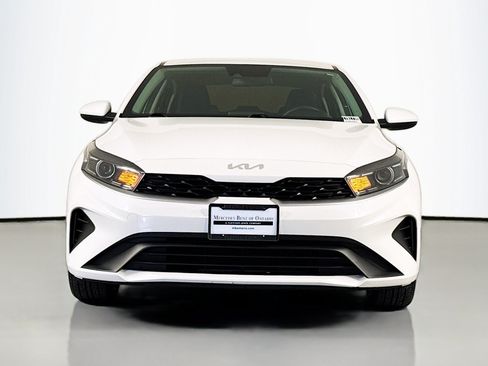 Used 2024 Kia Forte LXS FWD image 3