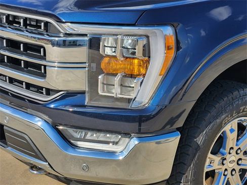 Used 2023 Ford F150 Lariat w/ Trailer Tow Package image 9