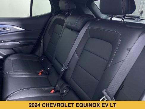 Certified 2024 Chevrolet Equinox EV LT w/ LPO, Active Package AWD/4WD image 12