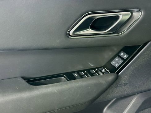 Used 2026 Land Rover Range Rover Velar S AWD/4WD image 20