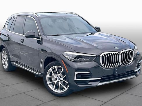 Used 2023 BMW X5 xDrive45e AWD/4WD image 3
