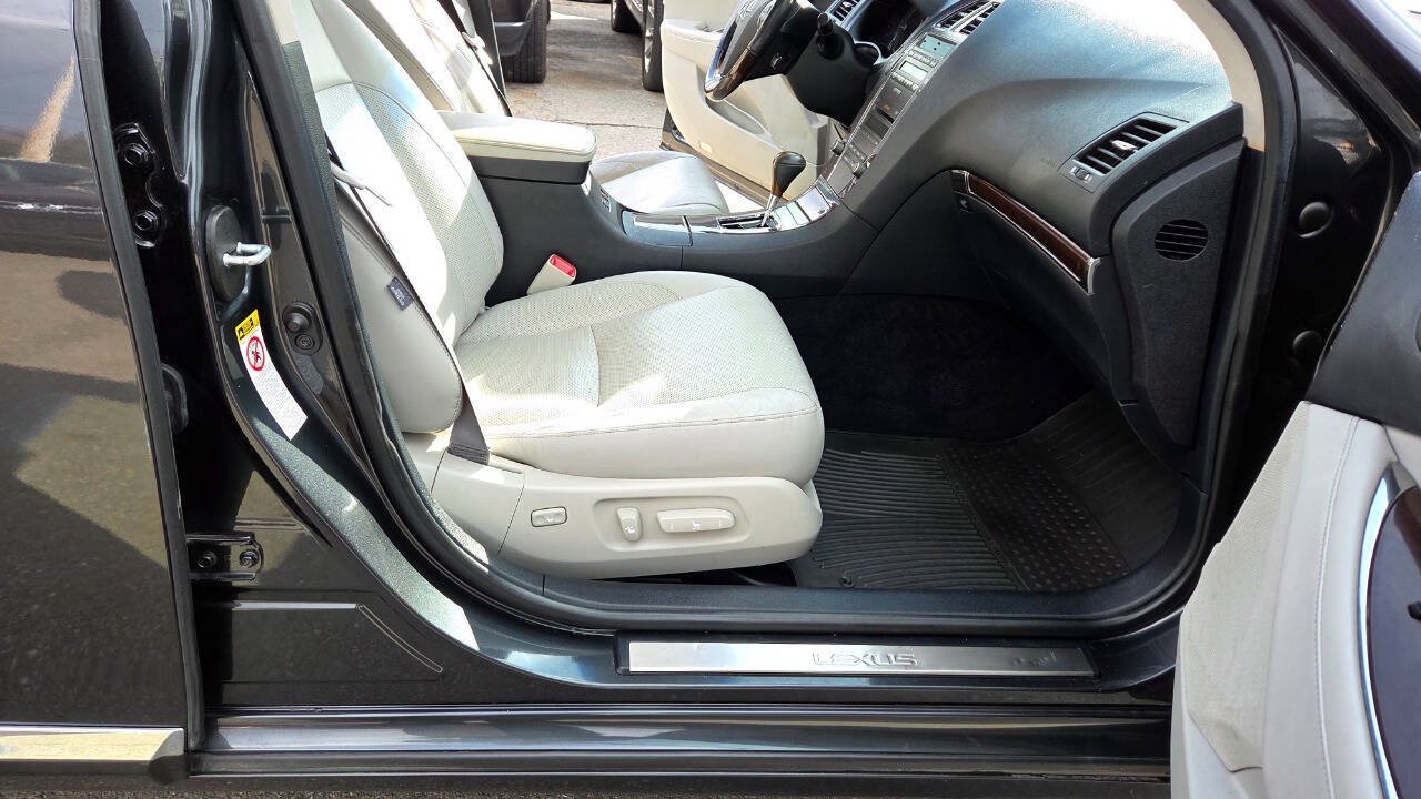 Used 2011 Lexus ES 350 FWD image 39