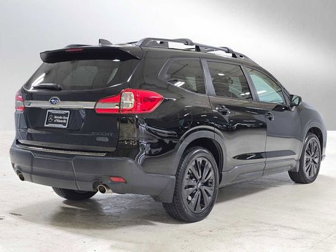 Used 2022 Subaru Ascent Onyx Edition image 3