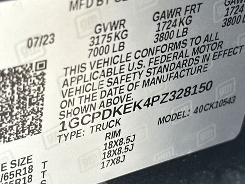 Used 2023 Chevrolet Silverado 1500 LT AWD/4WD image 31