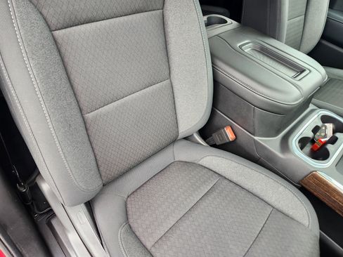 Used 2020 GMC Sierra 1500 Elevation image 14