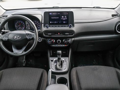 Used 2022 Hyundai Kona SEL image 11