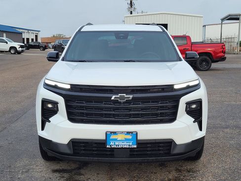 New 2026 Chevrolet Traverse LT image 8