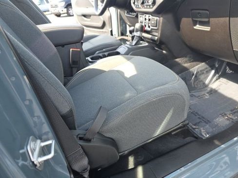 Used 2025 Jeep Wrangler Unlimited Sahara w/ Safety Group image 46