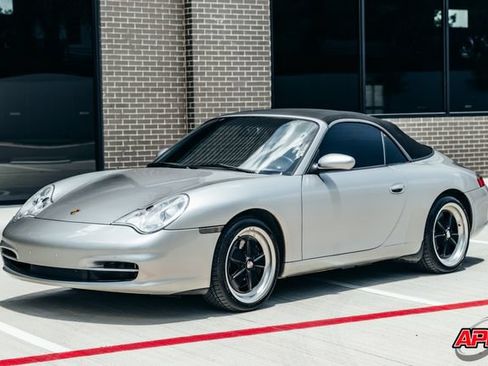 Used 2002 Porsche 911 Cabriolet image 28