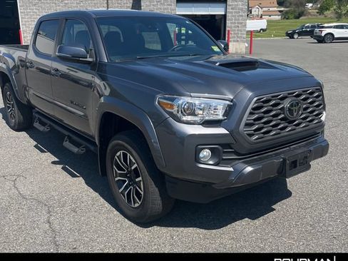 Used 2021 Toyota Tacoma TRD Sport AWD/4WD image 7