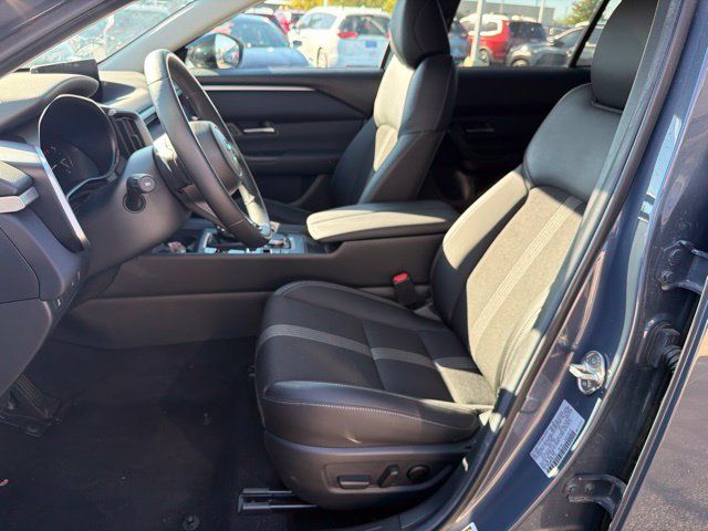 Used 2024 MAZDA CX-50 AWD 2.5 S w/ Cargo Package image 3