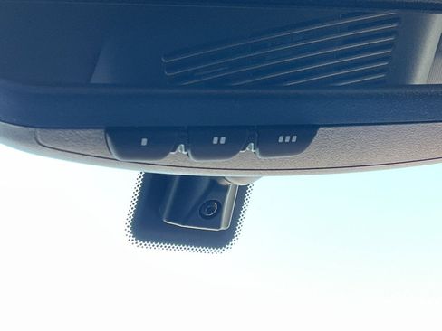 New 2026 Nissan Pathfinder SL image 29