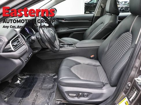 Used 2024 Toyota Camry SE w/ Cold Weather Package FWD image 14
