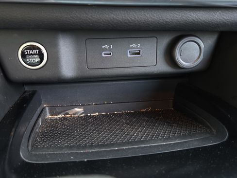 Used 2023 Nissan Rogue SL w/ SL Premium Package image 26