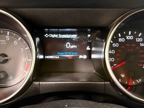 Used 2019 Ford Mustang Shelby GT350 w/ Technology Package RWD image 15