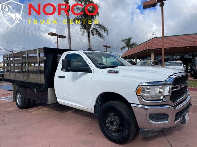 Used 2019 RAM 3500 Tradesman RWD image 2