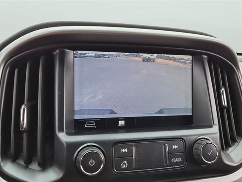 Used 2019 Chevrolet Colorado LT w/ LT Convenience Package AWD/4WD image 19