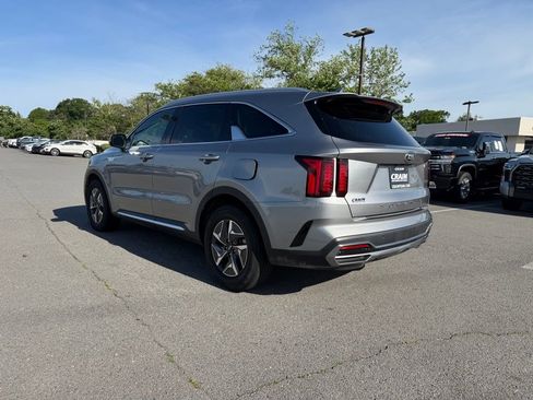 Used 2021 Kia Sorento EX FWD image 5