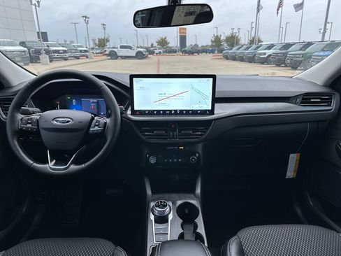 New 2026 Ford Escape SE image 12