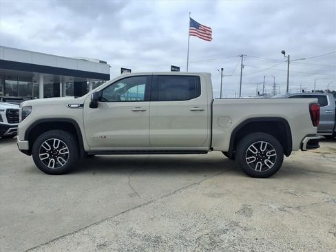 New 2026 GMC Sierra 1500 AT4 w/ AT4 Premium Package AWD/4WD image 4