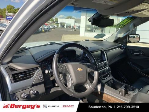 Used 2018 Chevrolet Tahoe LT w/ Off-Road Package AWD/4WD image 12