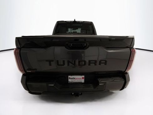Used 2023 Toyota Tundra Platinum w/ Advanced Package AWD/4WD image 5