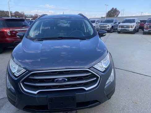 Used 2019 Ford EcoSport SE w/ SE Convenience Package image 2