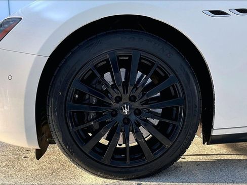 Used 2019 Maserati Ghibli S Q4 image 12