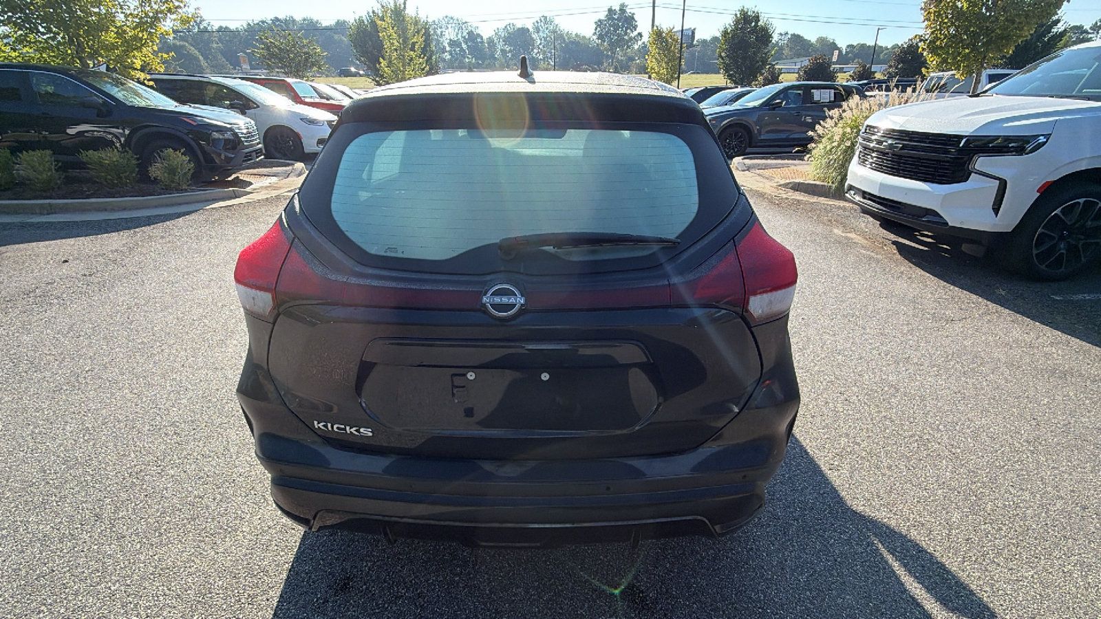 Used 2025 Nissan Kicks Play S FWD image 9