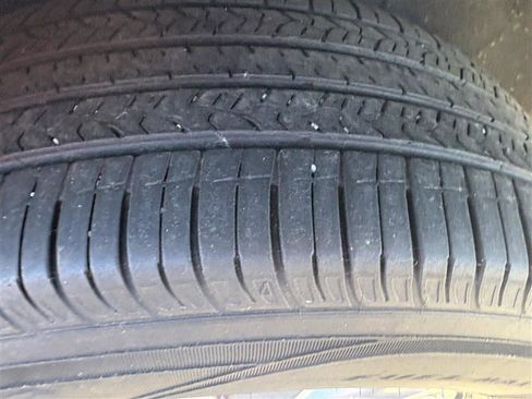 Used 2023 Buick Enclave Essence w/ Trailering Package, 5000 lbs. image 6