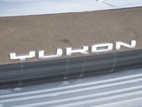 Used 2024 GMC Yukon Denali w/ Denali Reserve Package AWD/4WD image 23