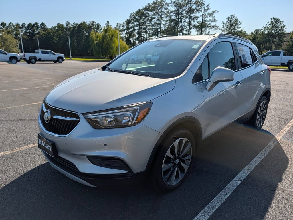 Used 2021 Buick Encore Preferred w/ Safety Package II AWD/4WD image 28