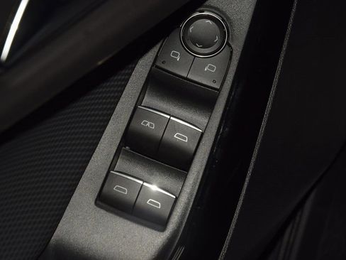 New 2026 Chevrolet Equinox RS w/ Safety and Technology Package image 48