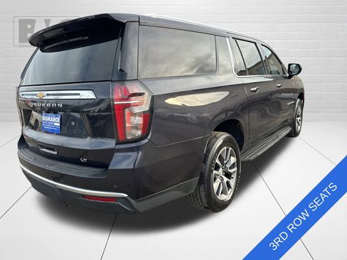 Used 2023 Chevrolet Suburban LT image 5
