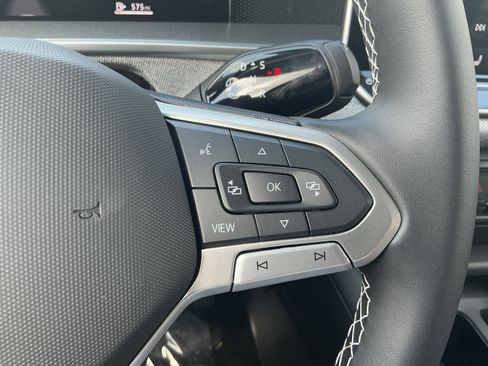 New 2026 Volkswagen Tiguan S image 42