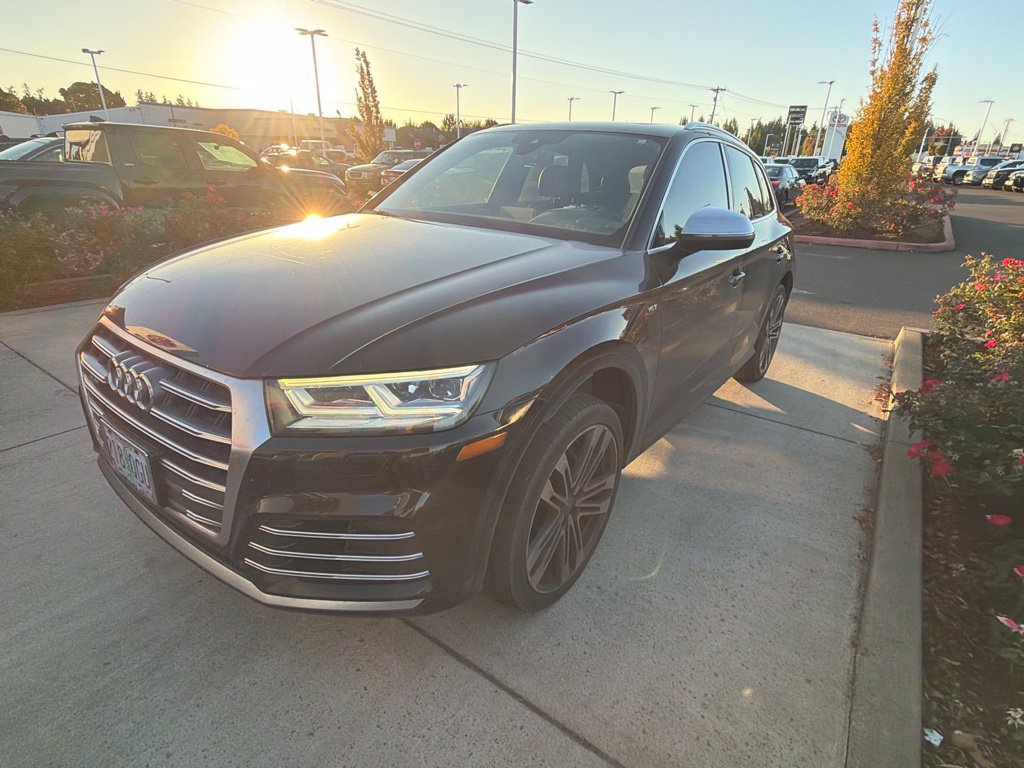 Used 2018 Audi SQ5 Premium Plus w/ Navigation Package AWD/4WD image 8
