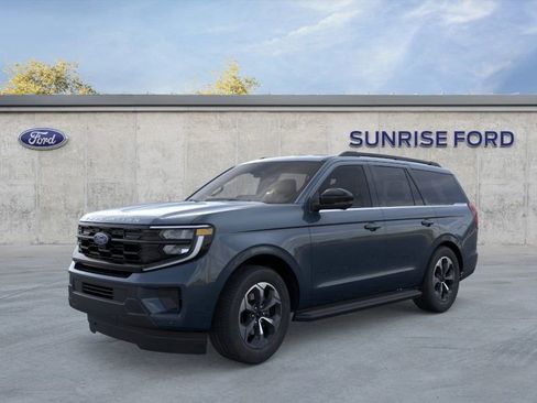 New 2026 Ford Expedition Active image 1