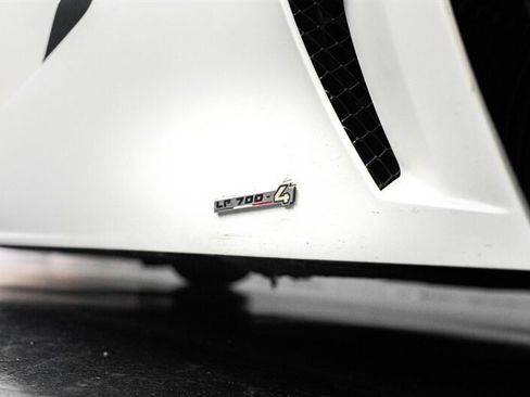 Used 2014 Lamborghini Aventador LP 700-4 AWD/4WD image 24
